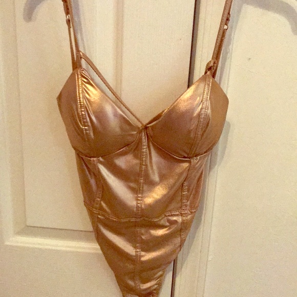 Body suit - Picture 1 of 3